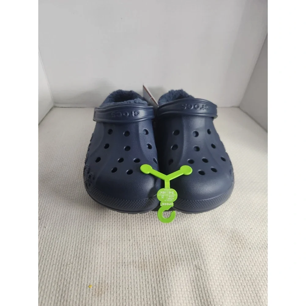 NWOT‎ Baya Sherpa Lined Crocs Clog Relaxed Fit Navy Men's 7 Womens 9 Authentic